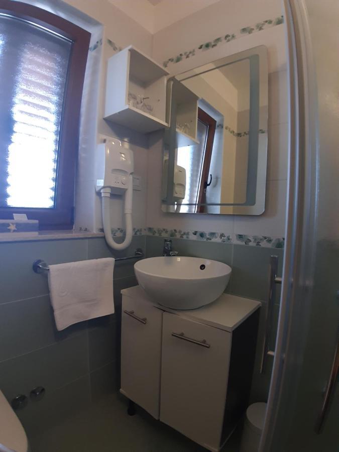 Sobe Bukaleta Loznati Bed and Breakfast Εξωτερικό φωτογραφία